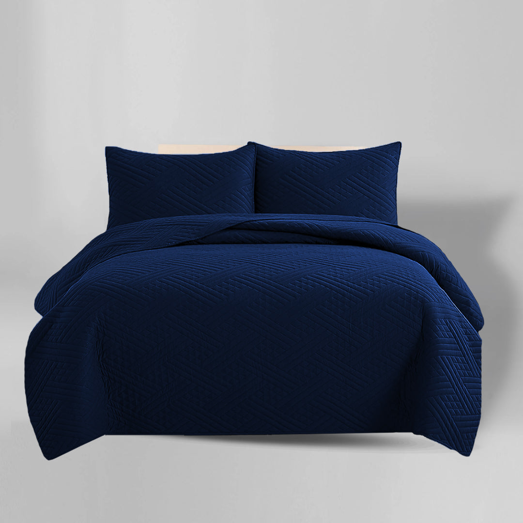 NAVY QUILTED BEDSPREAD SET