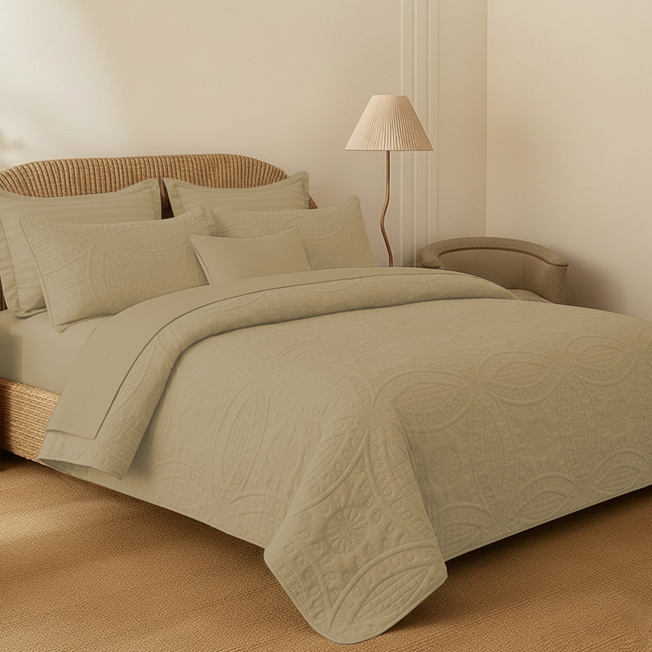 BEIGE BED SET (white)