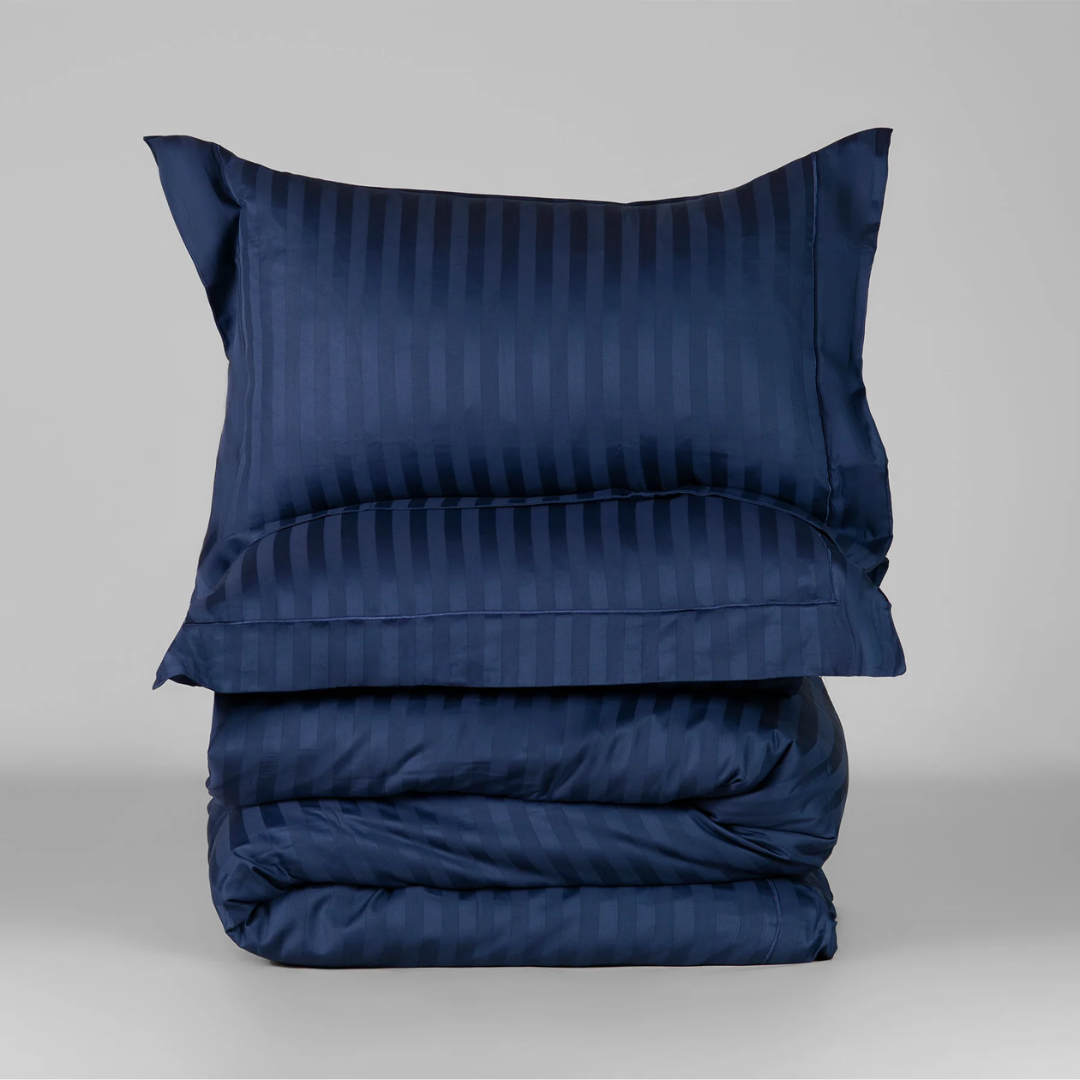 STRIPED NAVY BED SHEET SET