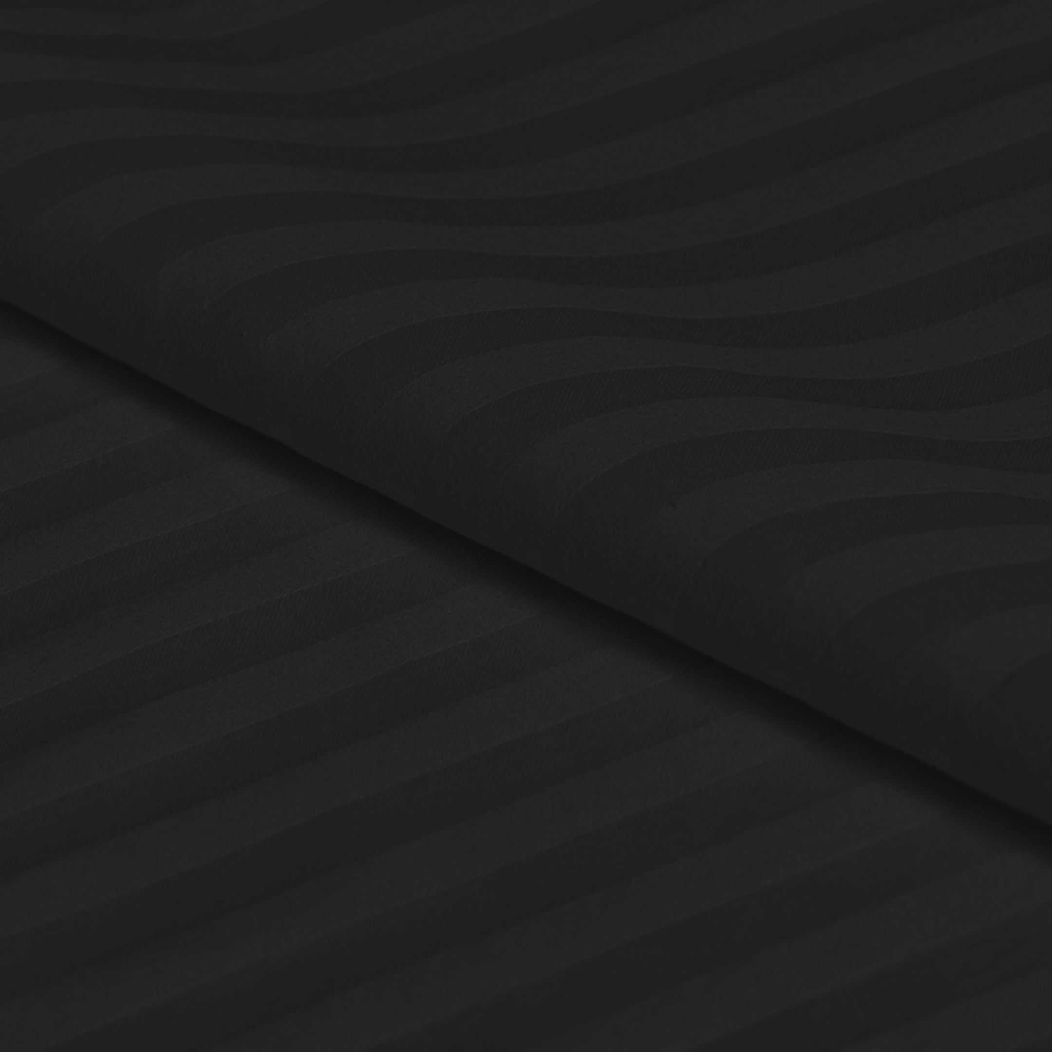 STRIPED BLACK BED SHEET SET