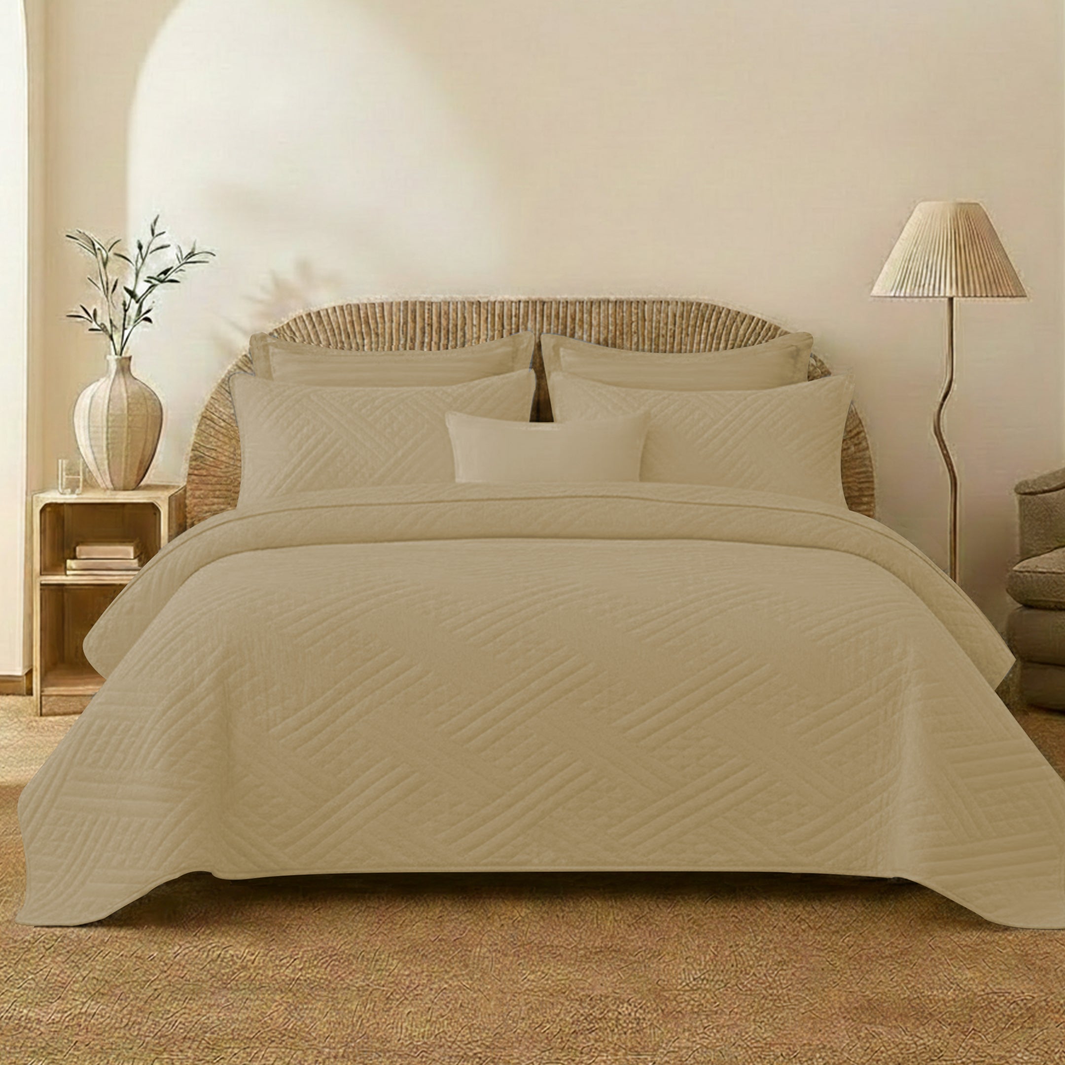 BEIGE QUILTED BEDSPREAD SET(lines)
